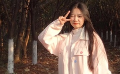 A片粗大的内捧猛烈进出AVV